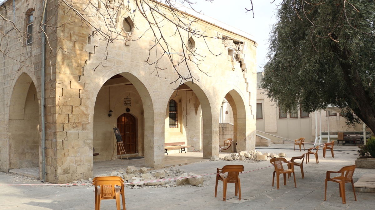 Mor Petrus ve Mor Pavlus Süryani Ortodoks Kilisesi