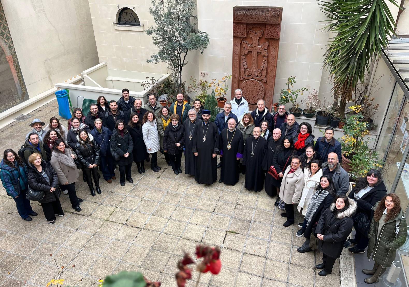 Lusavoriç Korosu Paris’teydi