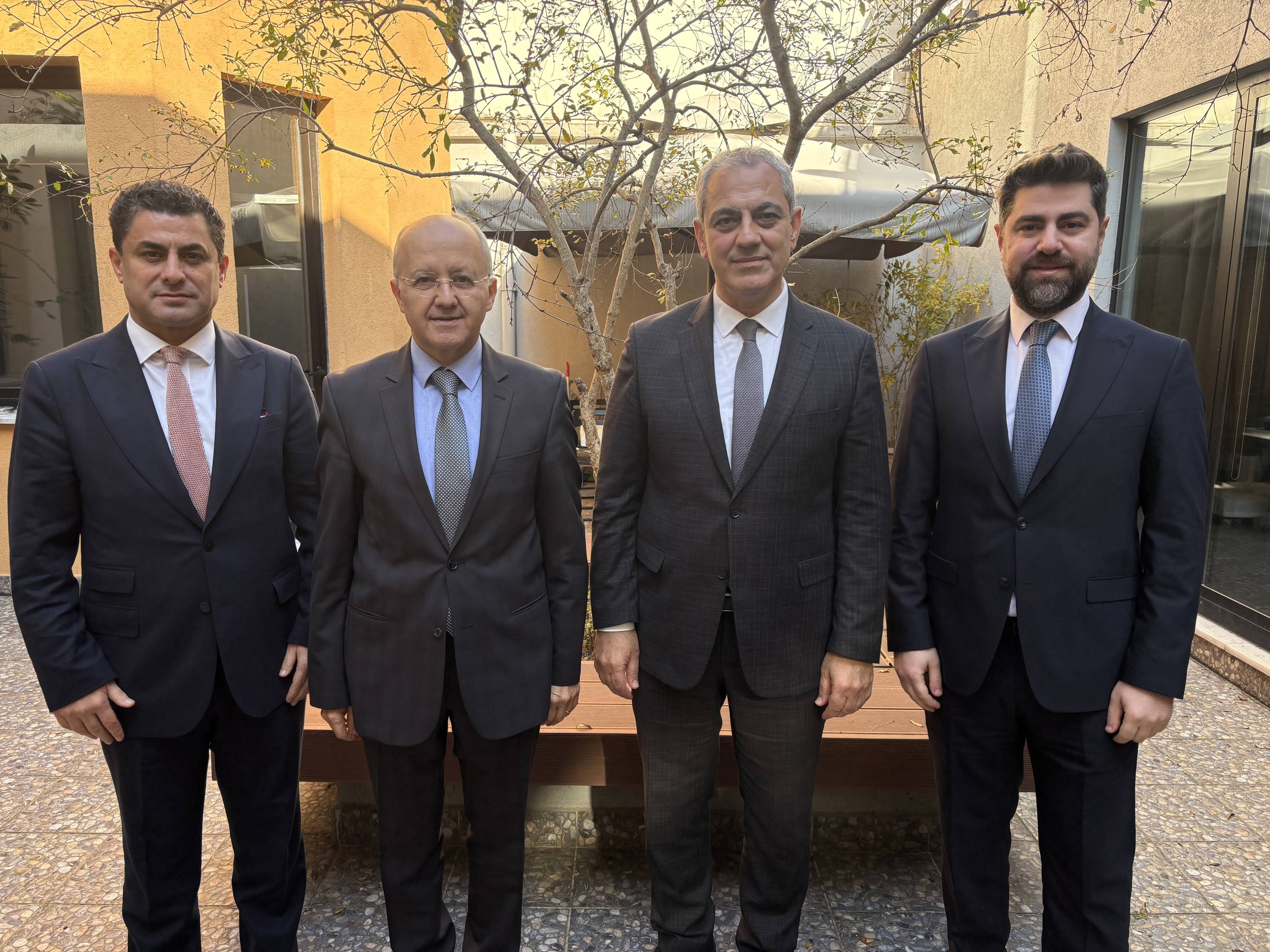 Madağ sırası Yeşilköy’de