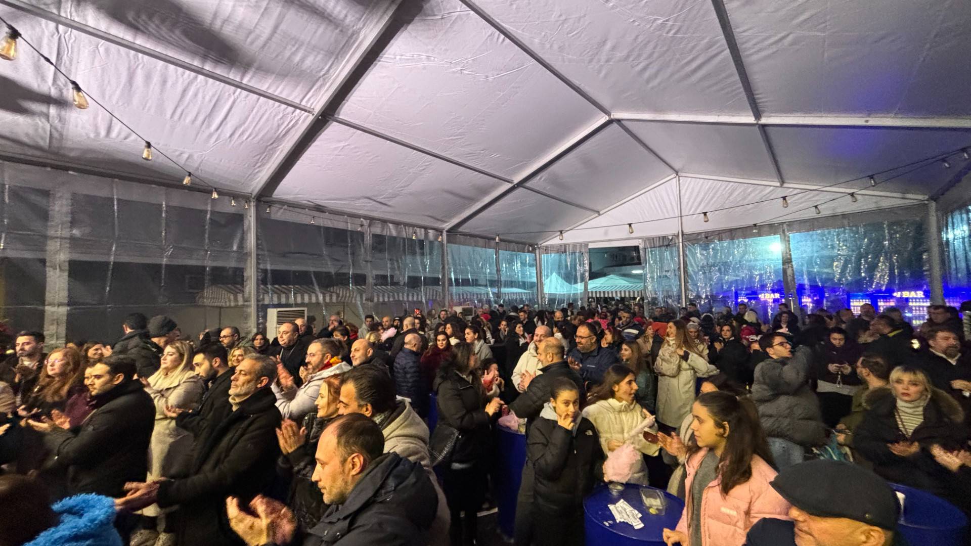 Yeşilköy’de ‘Christmas Market’ etkinliğine yoğun ilgi