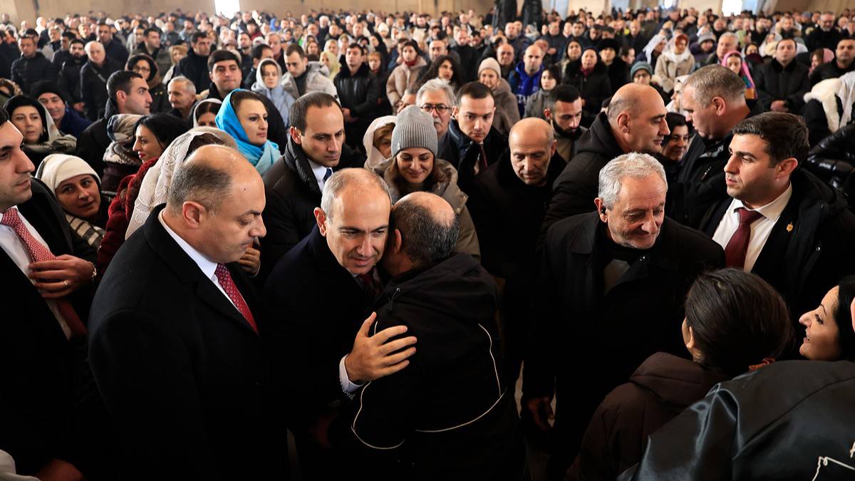 “Kiliseyi halka iade ediyoruz”