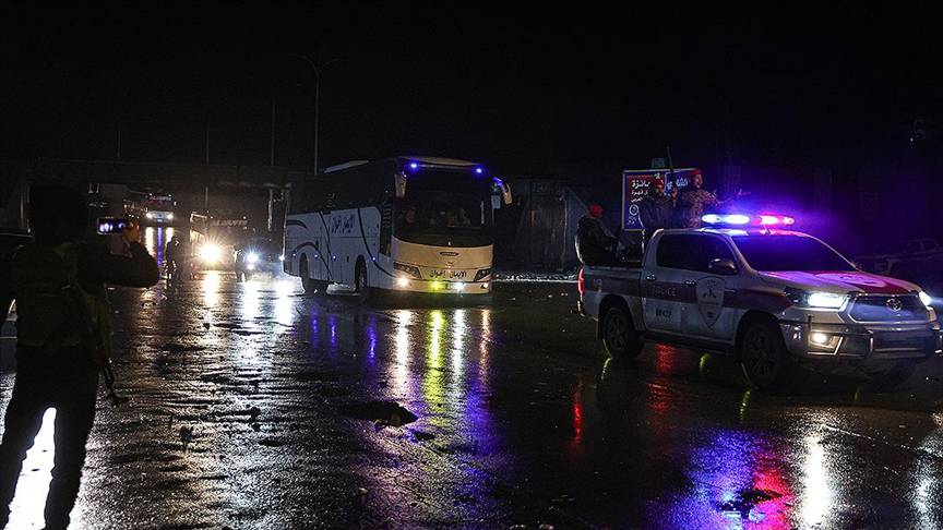 Şam yönetimi kontrol ilan etti, SDG tahliyeyi duyurdu