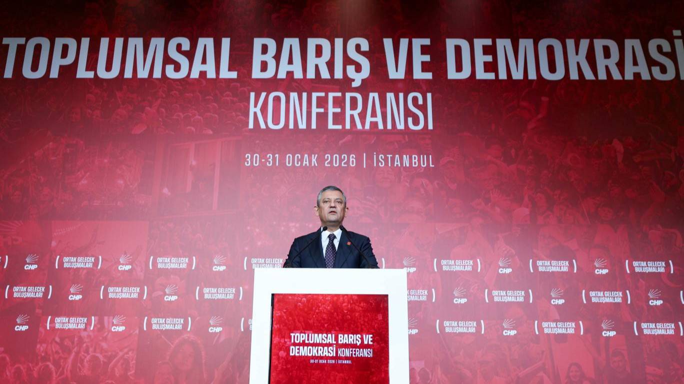 Özgür Özel: Kürtleri hedef alan söylemleri açıkça reddediyoruz