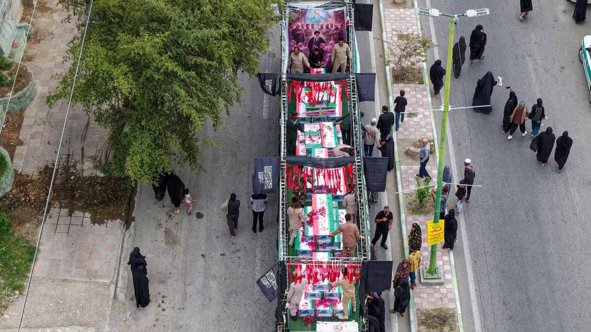 Savaşın masum ve küçük kurbanları: 168 kız çocuğu toprağa verildi