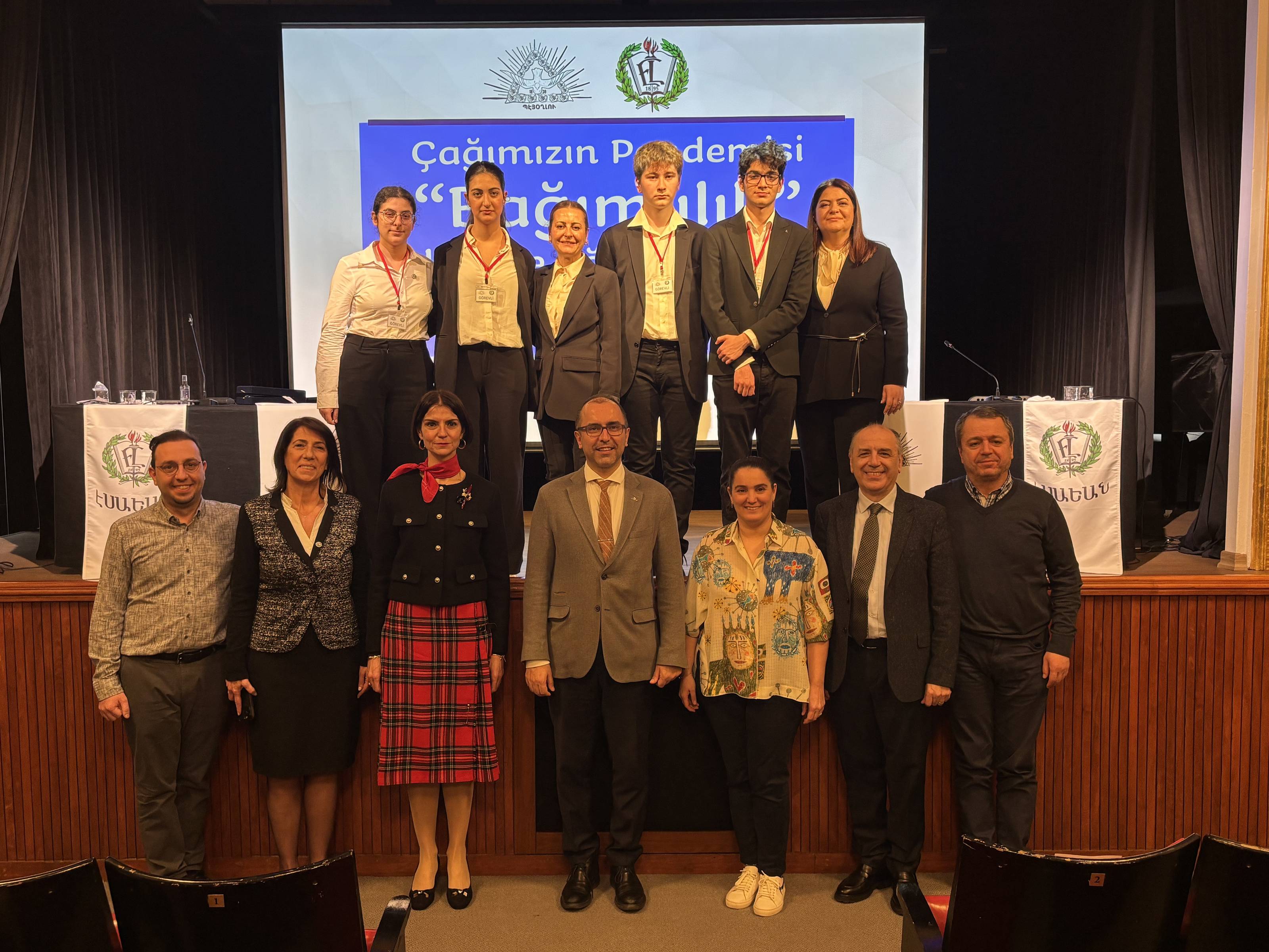 Üç Horan Vakfı’ndan bağımlılık konferansı