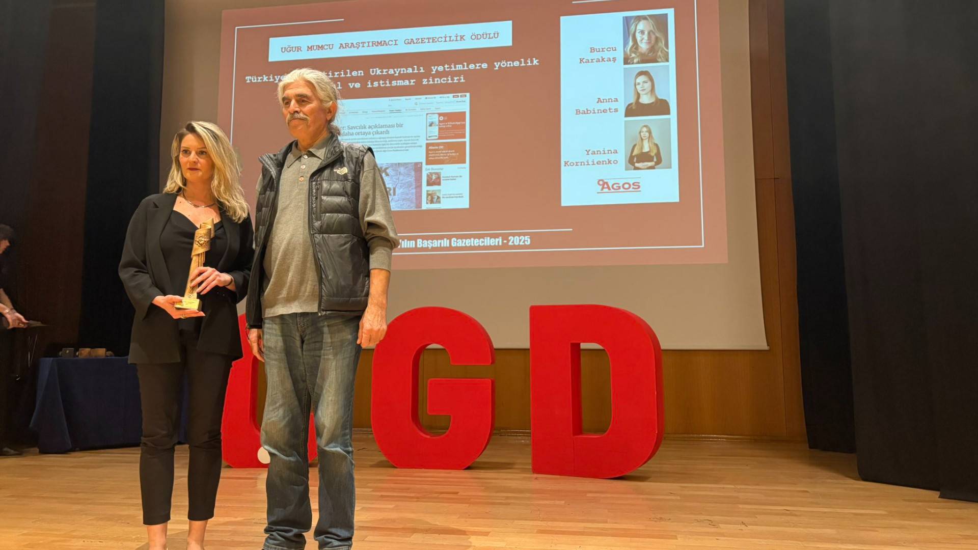 "Ödülü Agos’a 30 yıldır emek veren herkes adına alıyorum"