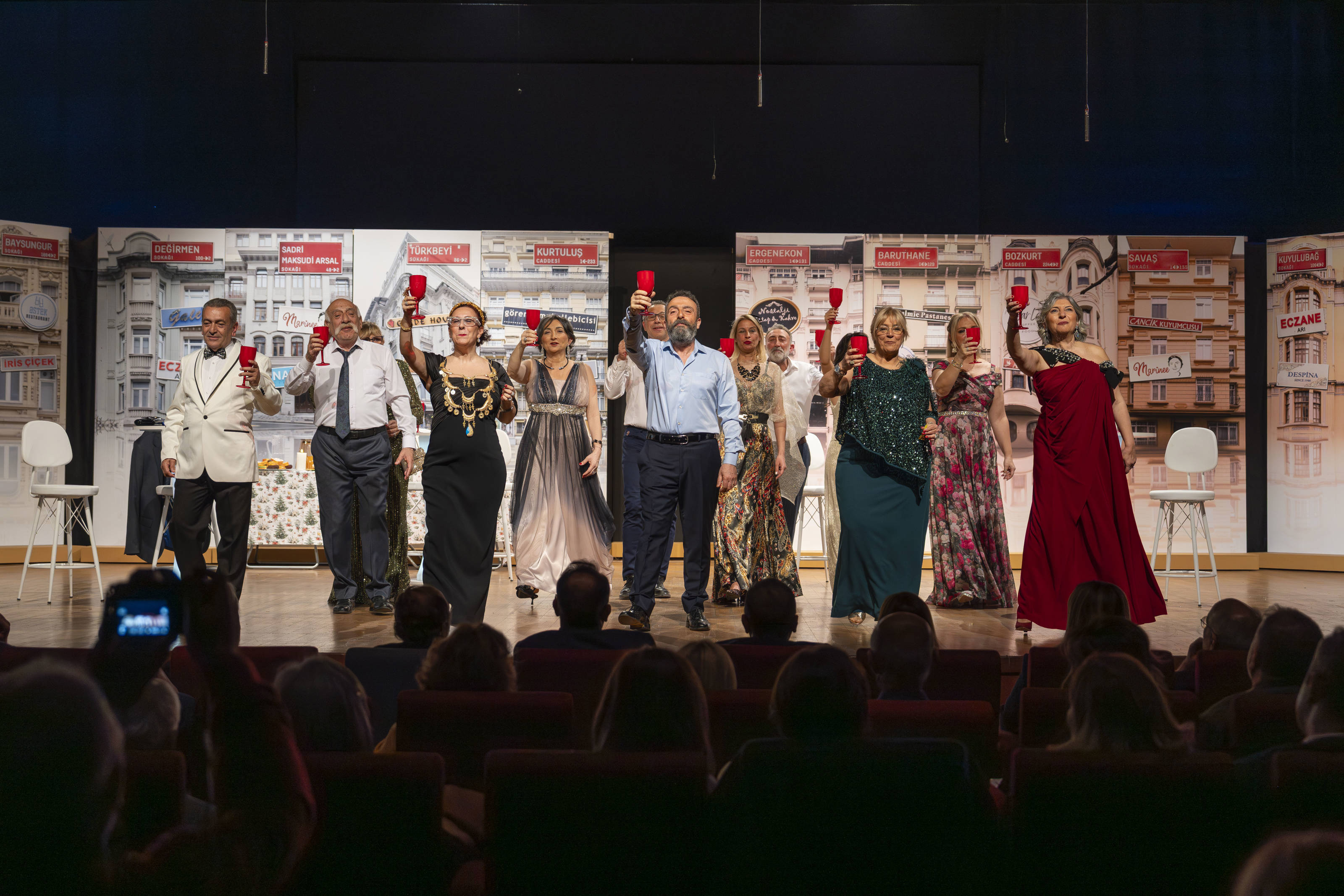 Berberyan Kumpanyası 25 yıl sonra sahnede