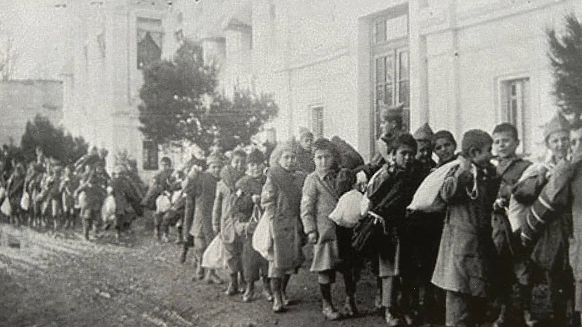 Balat Yetimhanesi’nden kişisel hikâyeler dönemin ruhunu aydınlatıyor