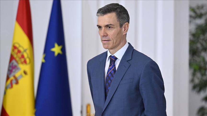 Başbakan Sánchez’in partisinin genel merkezine polis girdi