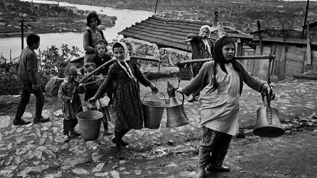 Ara Güler’in İstanbul’u Paris’te Fransız okurlarla buluştu
