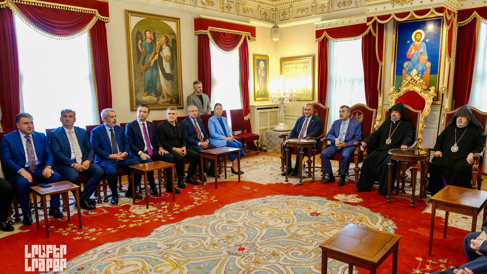 Կրթութեան Նախարար Եուսուֆ Թէքին Պատրիարքարան այցելեց