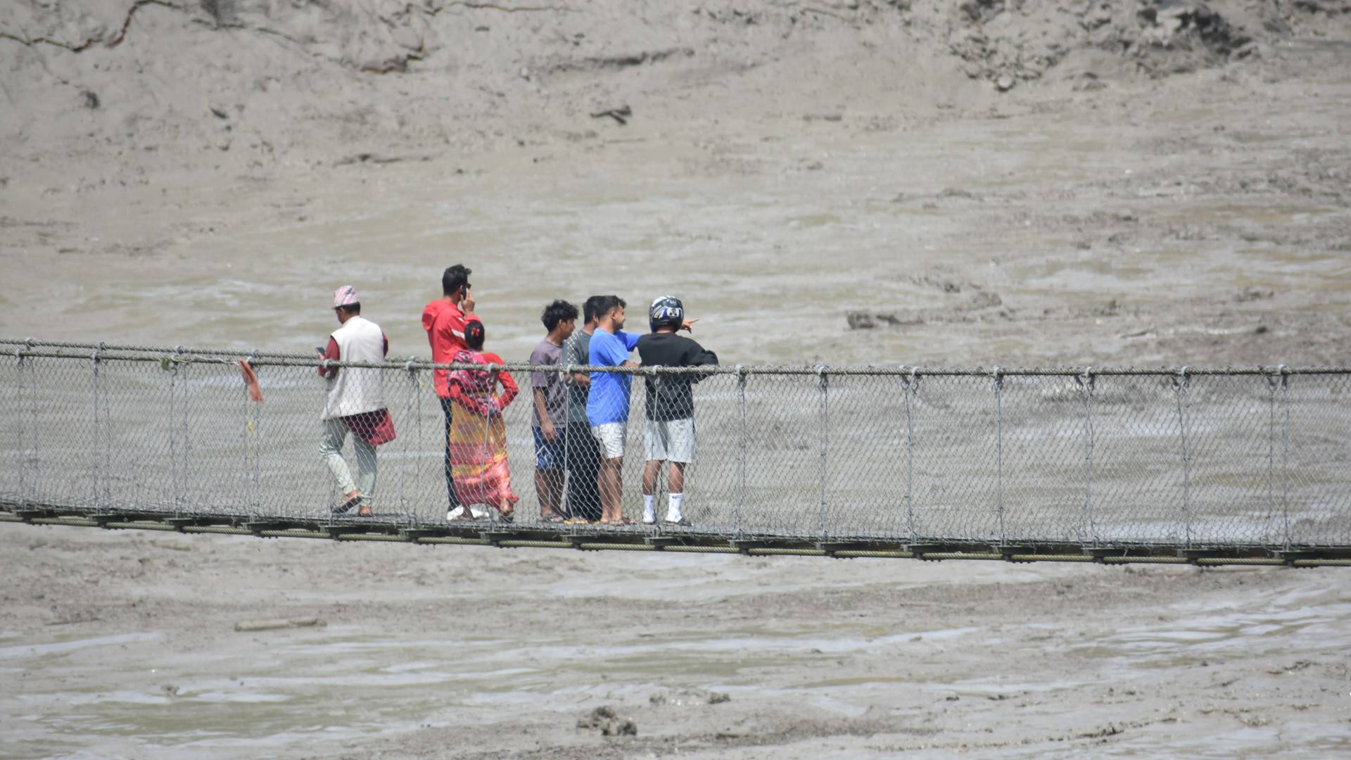 Nepal’de sel: 469 kişi hayatını kaybetti, yüzlerce kişi kayıp, binlerce aile evsiz