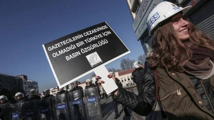 Bırakın da işimizi yapalım