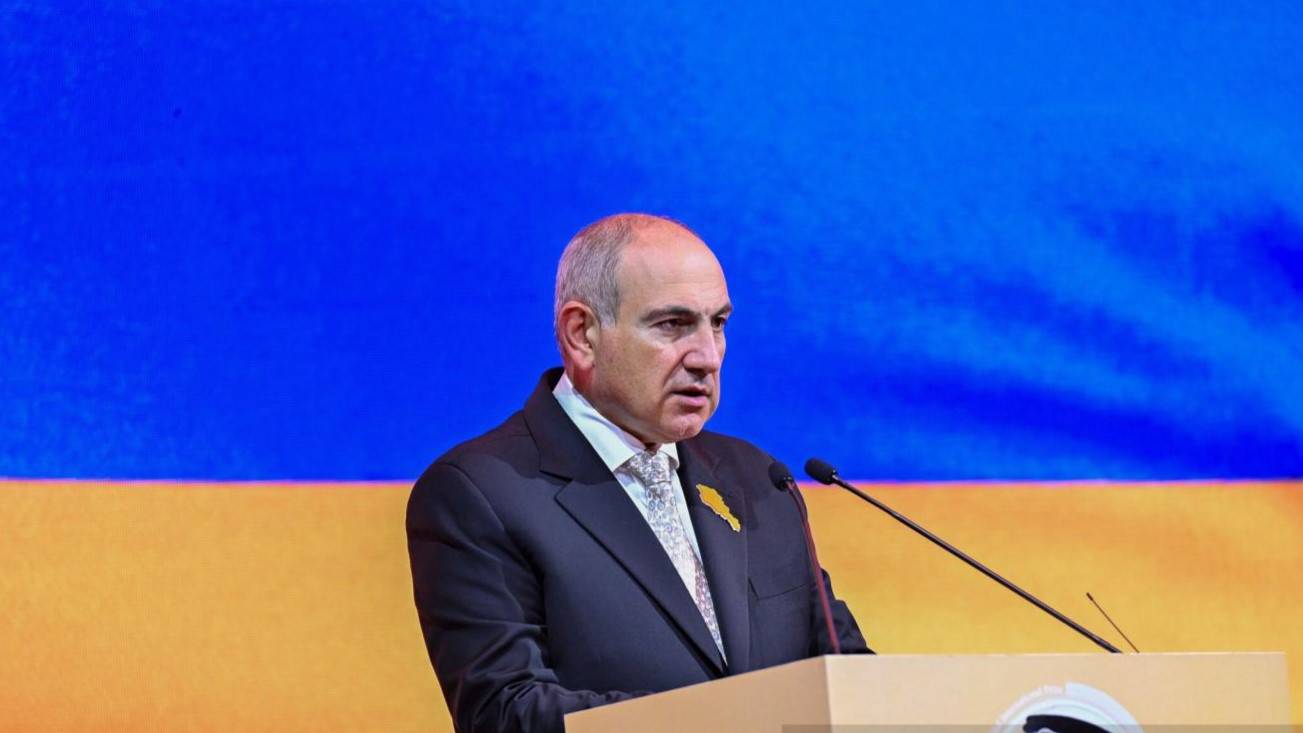 Paşinyan, yeni anayasa metninin yakında yayınlanacağını açıkladı