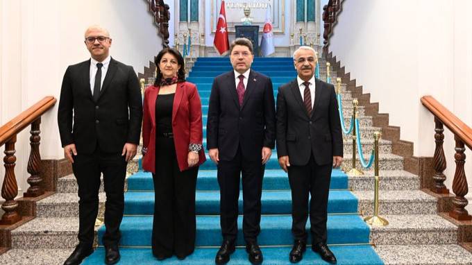 İmralı Heyeti üyesi Sancar: Komisyon ortak raporu Ocak başında çıkacak