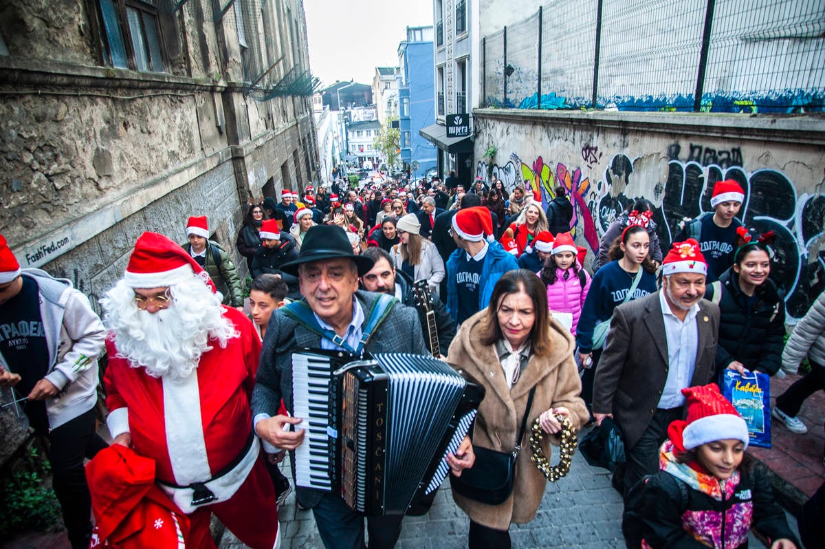 Türkiye'nin dört yanında Noel kutlamaları