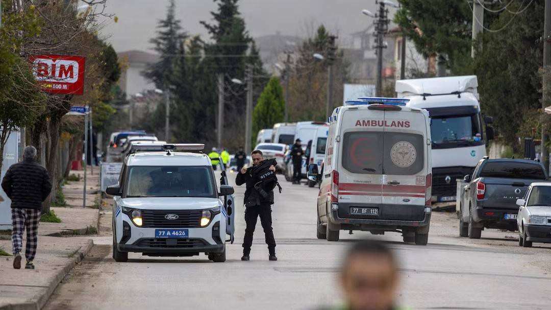 Üç polisi öldüren IŞİD'lilerden ikisi yalnız 7 ay tutuklu kalmış