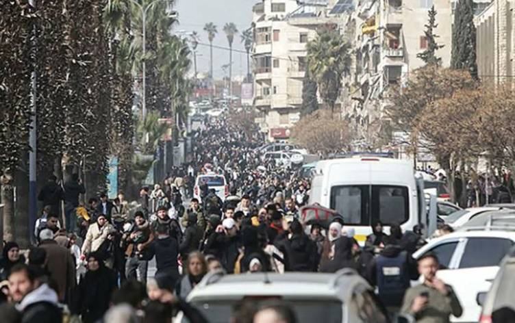 Halep'te Şam yönetimi ile Kürt gruplar arasında çatışmalar sürüyor