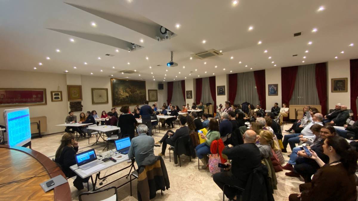 Dernekler bir kez daha bilgilerini yarıştırıyor