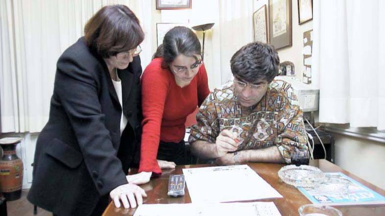 Müfredat Dışıların Okulu