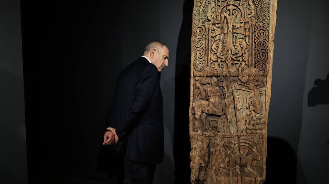 Հայաստան վերադարձած է 12-րդ դարի եզակի փայտէ դուռը