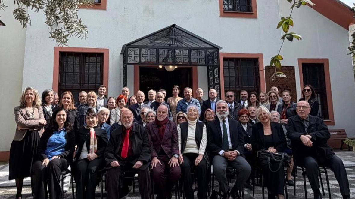 Surp Sahag Surp Mesrob Okulu mezunları anılarını tazeledi