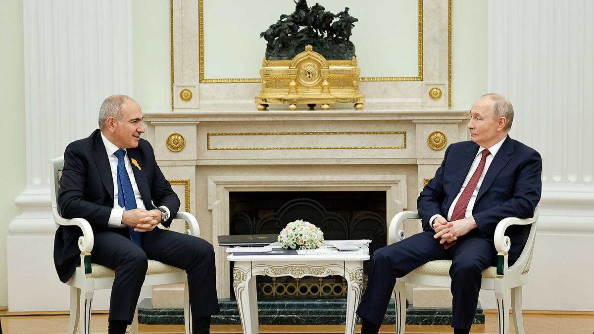 Fotoğraf: 1 Nisan'daki görüşme/Ermenistan Başbakanlık Ofisi