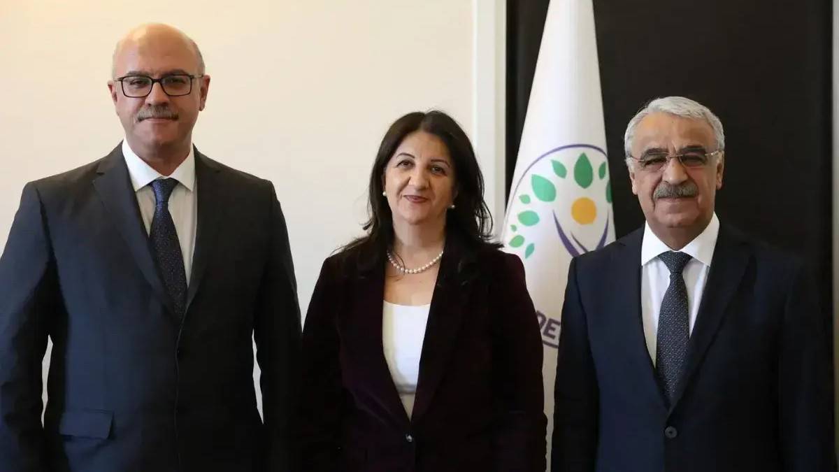 Özgür Faik Erol, Pervin Buldan ve Mithat Sancar.