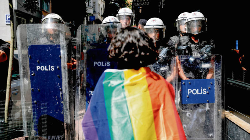 LGBTİ+ örgütlerine operasyonun ardından erişim engelleri