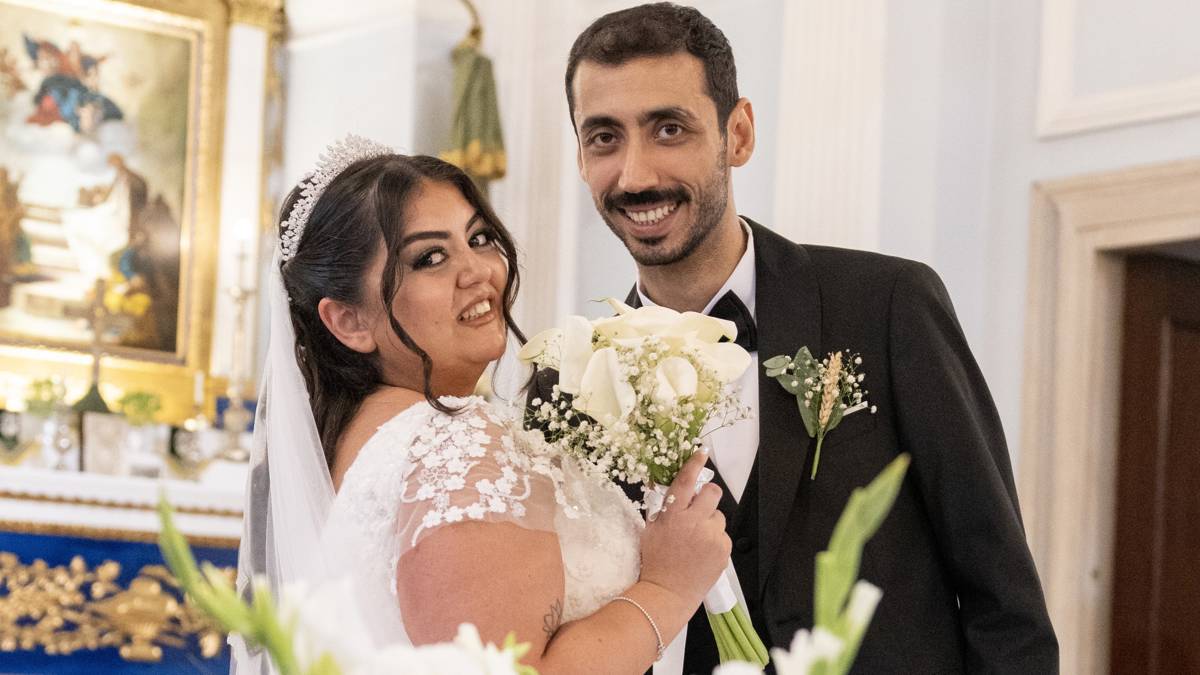 Düğünümüz vardı: İşhan Erdinç ve Lori Demirci evlendi