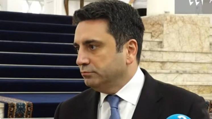 "Türkiye-Ermenistan sınır açılma süreci durmadı, yavaşladı"