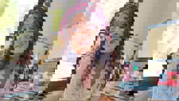 Tuğçe Yılmaz on Trial for 'Insulting Turkishness' Over Armenian Youth Report: Trial Adjourned