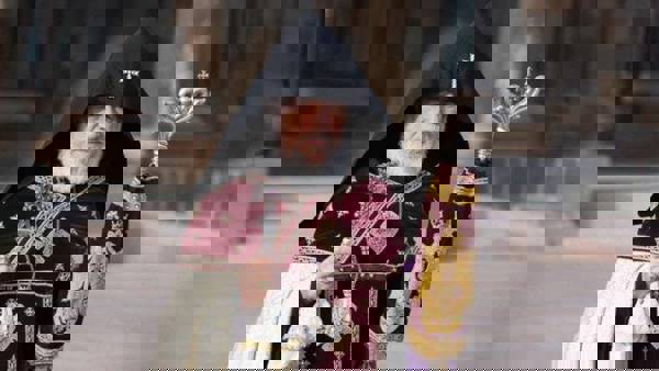 Էջմիածինը Կաթողիկոսին հակադրուած եպիսկոպոսները կը հրաւիրէ հնազանդման