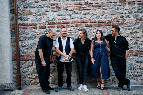 Vomank’tan Gomidas yorumları ve yeni şarkılar