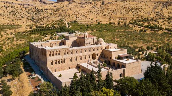 Deyrulzafaran Manastırı ilk kez 7. Mardin Bienali rotasında