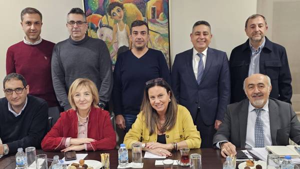 Vakıflar “Burs Koordinasyon Komisyonu” kurdu