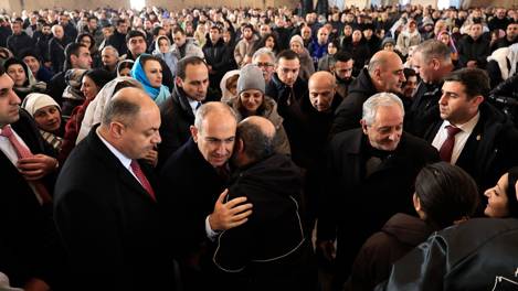 “Kiliseyi halka iade ediyoruz”