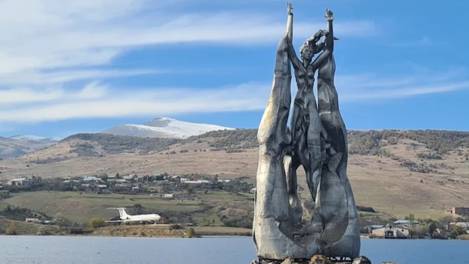 Hrazdan'ın ikonik Sovyet heykeli