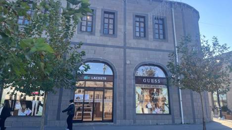 Ölüm mekânları: Ölü bedenlerin üzerine yapılan bloklar