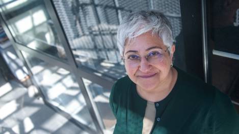 İlda Simonian özlem ve umudun şarkılarıyla İstanbul'da