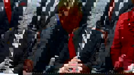 Trump İran'ı tehdit etti