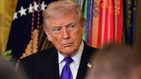 Trump, İran'a anlaşma için tanıdığı süreyi bir kez daha uzattı