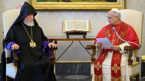 Katolikos Aram I'den Papa Leo'ya ilk resmi ziyaret