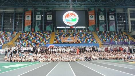 Kalfayan’dan 19’uncu atletizm şenliği