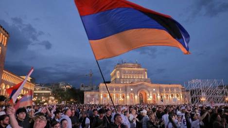 Հայաստանի խորհրդարանական ընտրութիւնները՝ Պաքուէն դիտուած