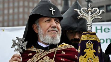 Ermenistan'da ilk kez Katolikos hakkında dava açıldı