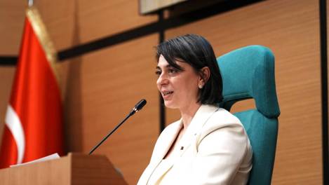 Սկիւ­տա­րի Քա­ղաքա­պետ Սի­նեմ Տե­տեթա­շ եւ բարձրաս­տի­ճան պաշ­տօ­նեաներ բեր­ման են­թարկո­ւած են։