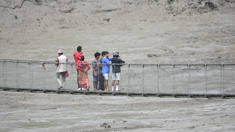 Nepal’de sel: 469 kişi hayatını kaybetti, yüzlerce kişi kayıp, binlerce aile evsiz