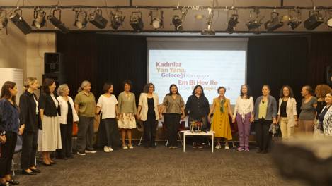 80 kadından çağrı: Yan yana, geleceği konuşalım