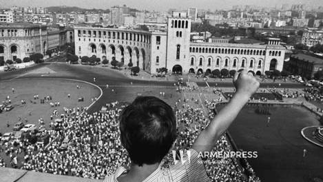 Bağımsız Ermenistan 35 yaşında